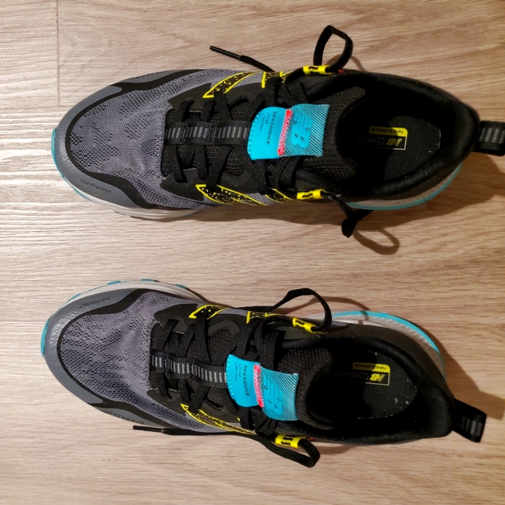 Size 11 new balance sneakers